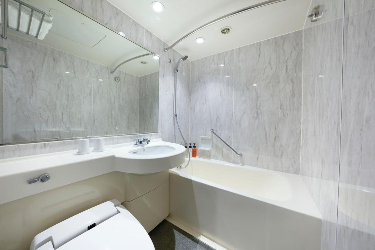 Hotel Villa Fontaine Tokyo-Shinjuku Экстерьер фото